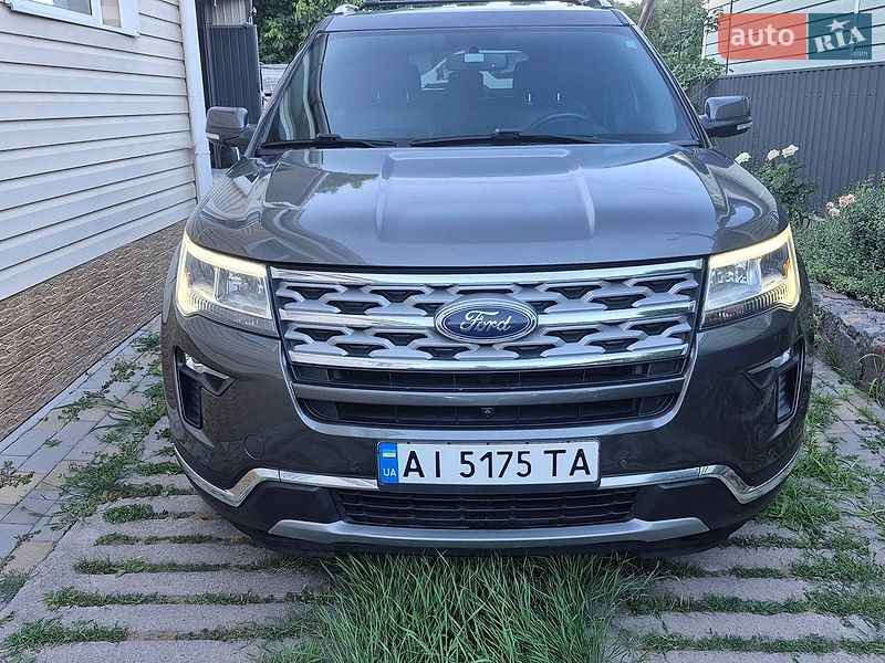 Позашляховик / Кросовер Ford Explorer 2018 в Чечельнику