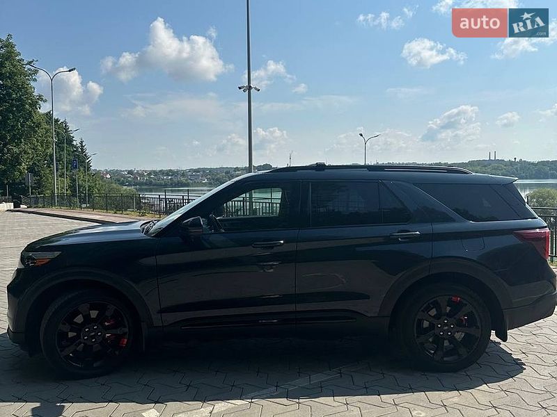 Внедорожник / Кроссовер Ford Explorer 2022 в Тернополе
