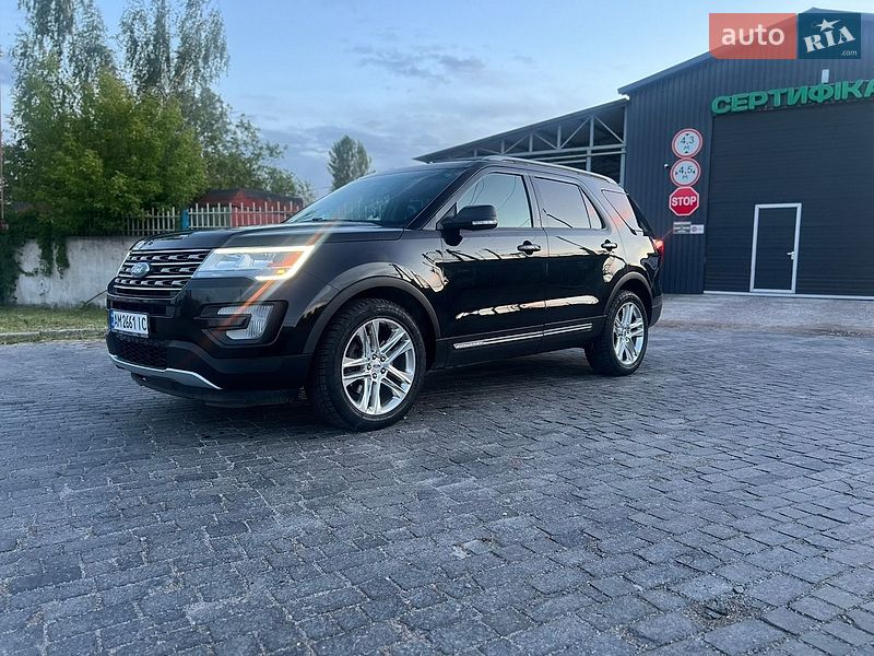 Внедорожник / Кроссовер Ford Explorer 2016 в Житомире