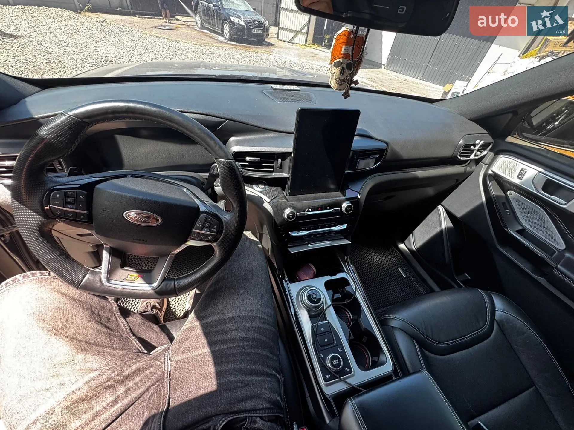 2020 Ford Explorer - мініатюра 9