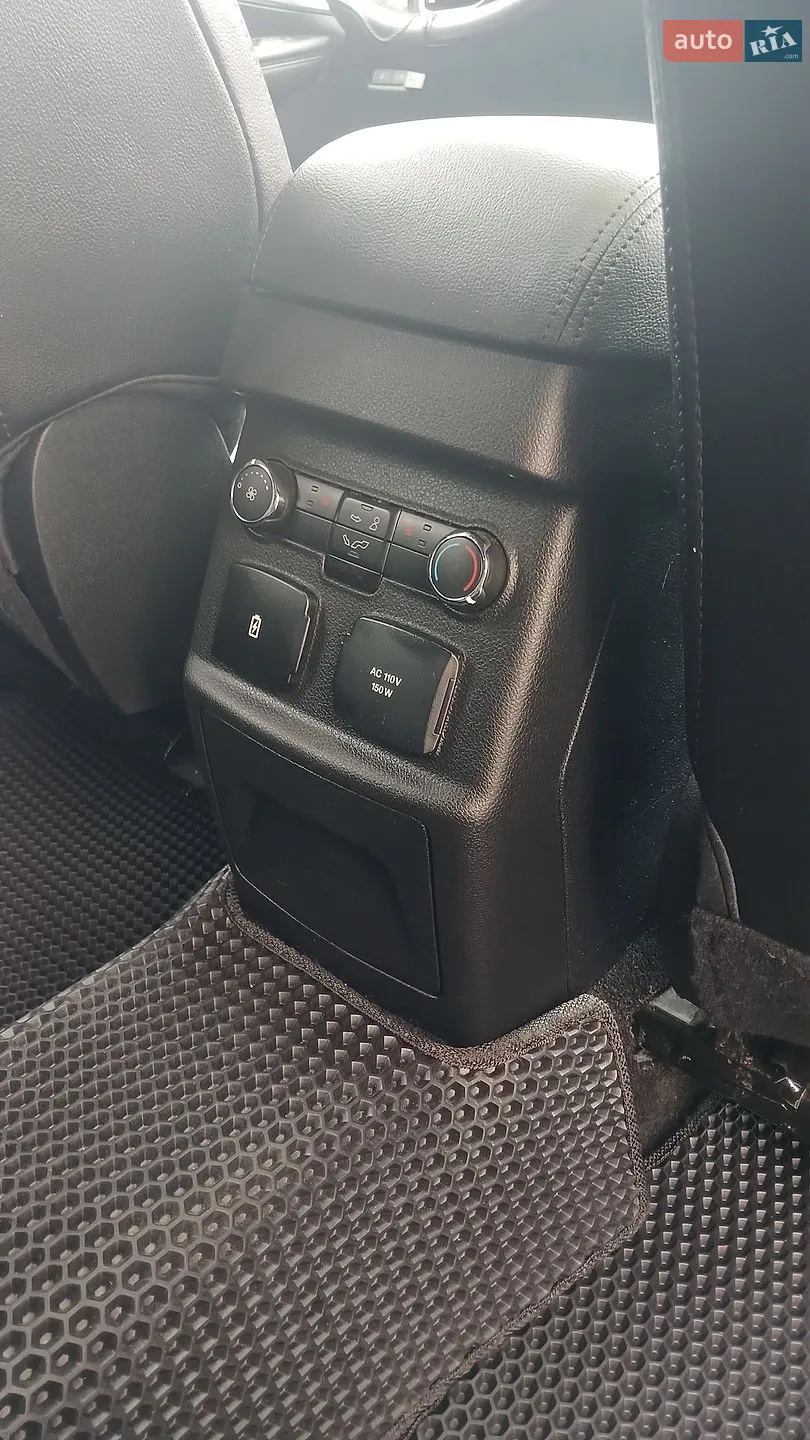 2018 Ford Explorer - мініатюра 8
