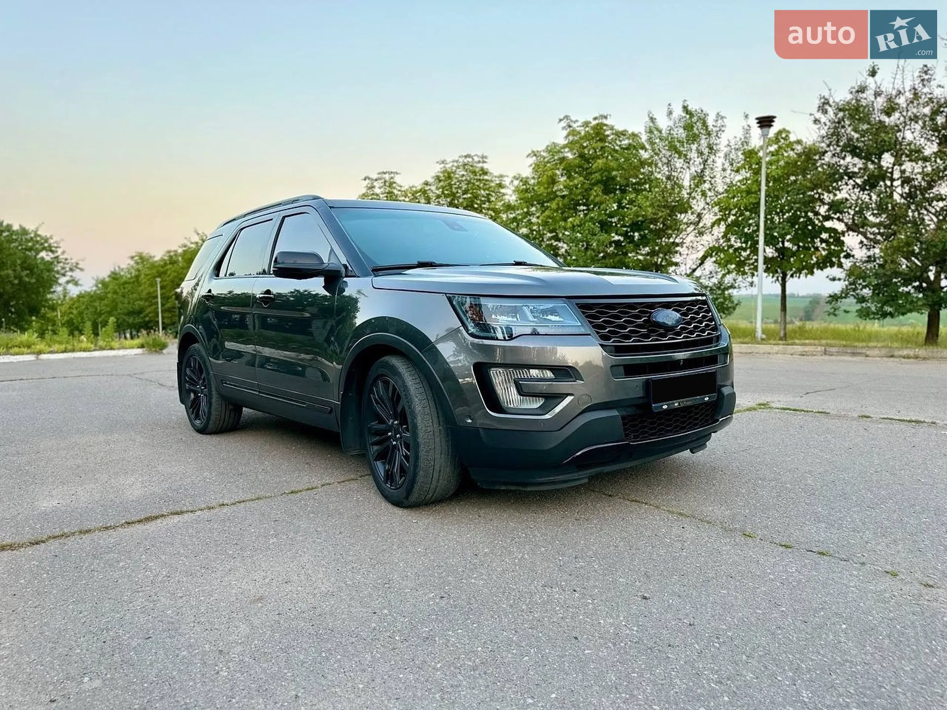 2016 Ford Explorer - мініатюра 4