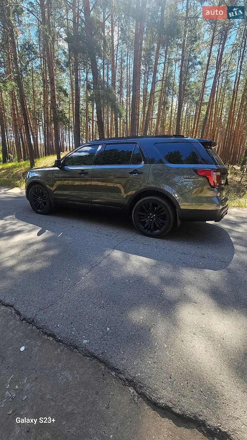 2016 Ford Explorer - мініатюра 14