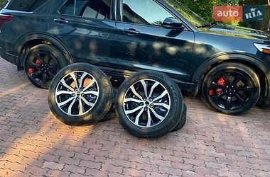 Внедорожник / Кроссовер Ford Explorer 2022 в Тернополе