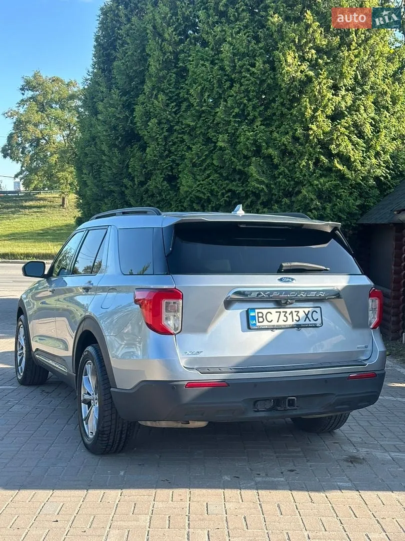 2020 Ford Explorer - мініатюра 5