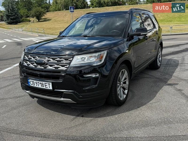 Позашляховик / Кросовер Ford Explorer 2017 в Чернігові