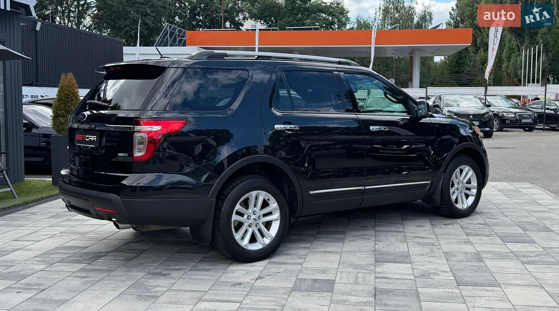 2014 Ford Explorer - мініатюра 5