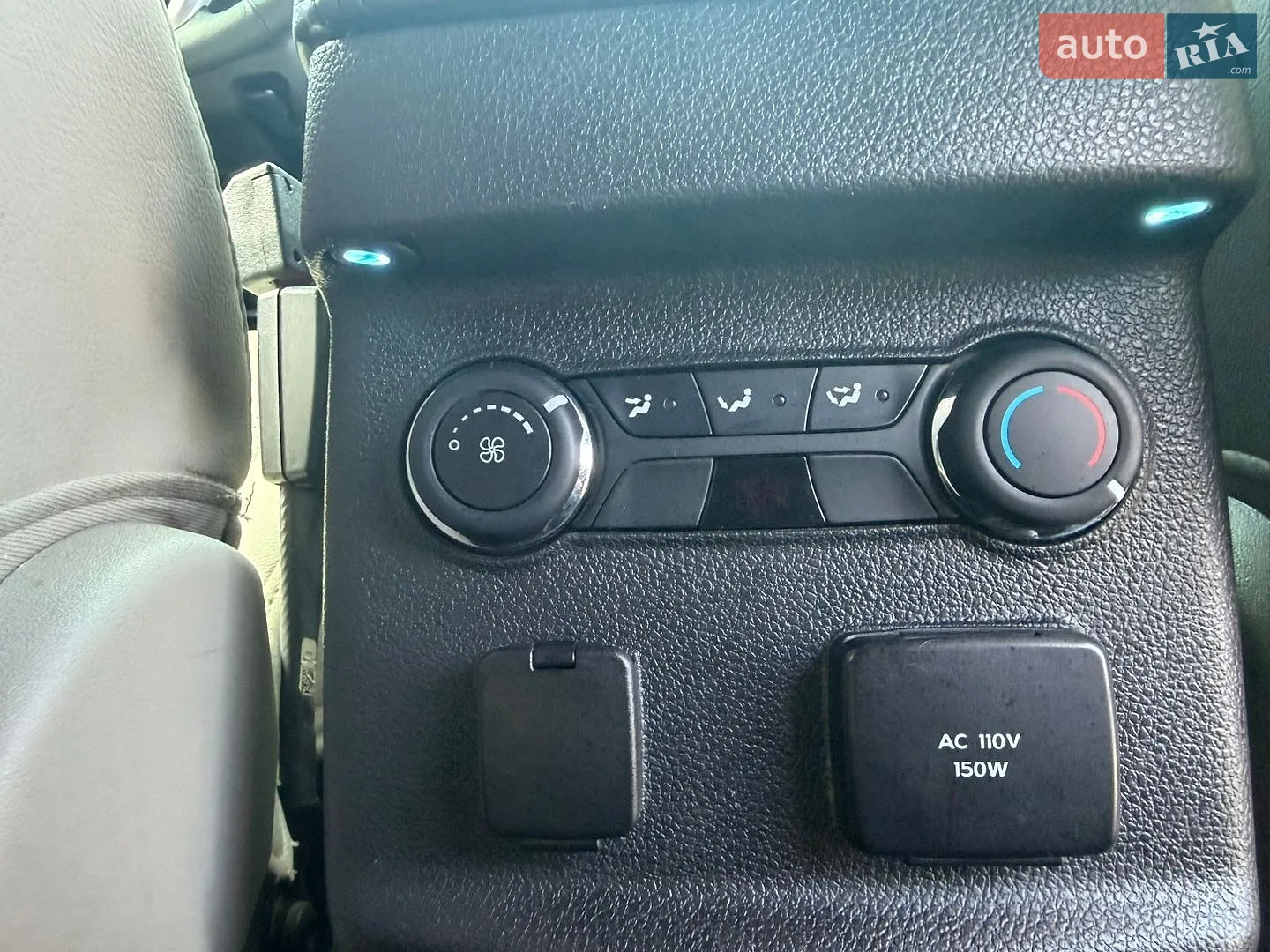 2014 Ford Explorer - мініатюра 23