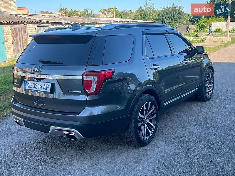 Внедорожник / Кроссовер Ford Explorer 2016 в Обуховке