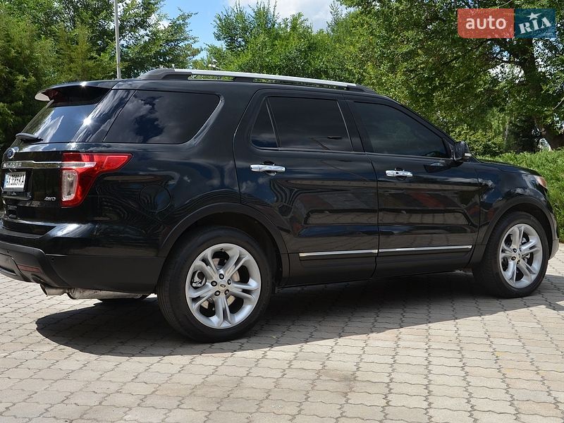 Внедорожник / Кроссовер Ford Explorer 2013 в Павлограде