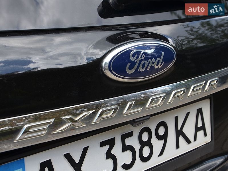 Внедорожник / Кроссовер Ford Explorer 2013 в Павлограде