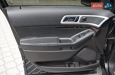 Внедорожник / Кроссовер Ford Explorer 2013 в Павлограде