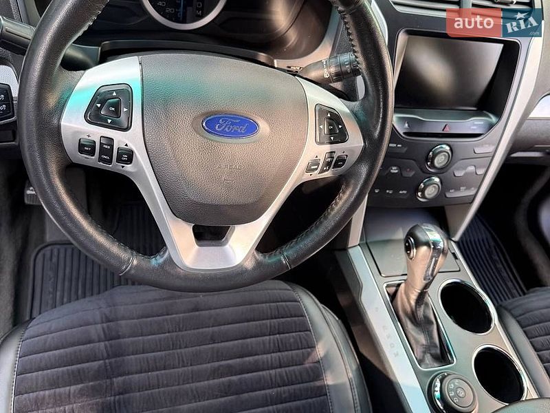 Позашляховик / Кросовер Ford Explorer 2013 в Чорноморську