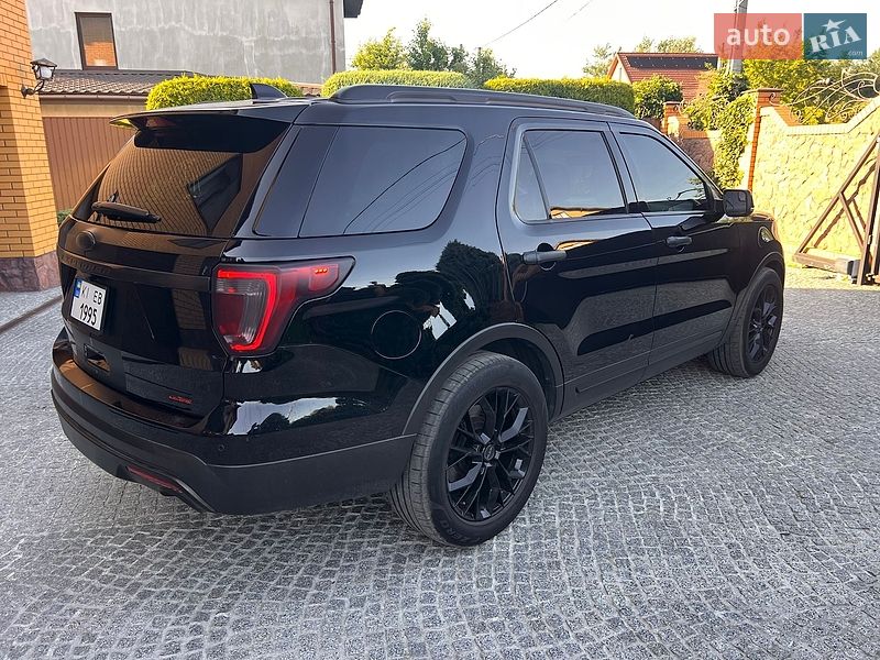 Позашляховик / Кросовер Ford Explorer 2016 в Броварах фото 6 Позашляховик / Кросовер Ford Explorer 2016 в Броварах