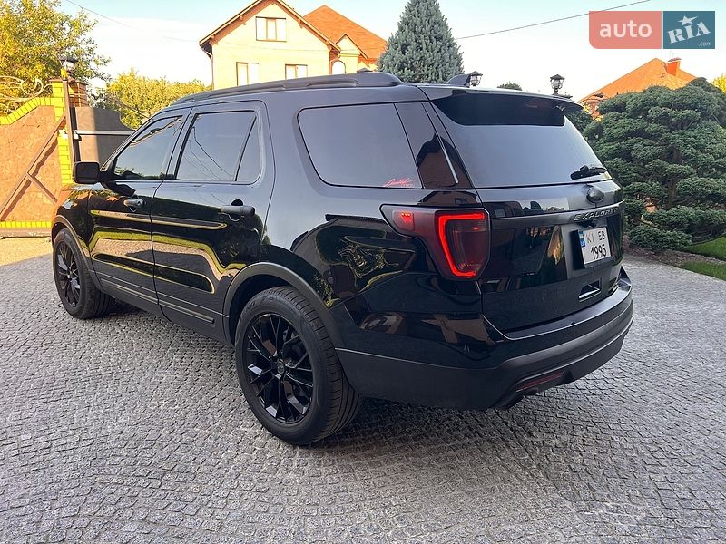 Позашляховик / Кросовер Ford Explorer 2016 в Броварах фото 5 Позашляховик / Кросовер Ford Explorer 2016 в Броварах