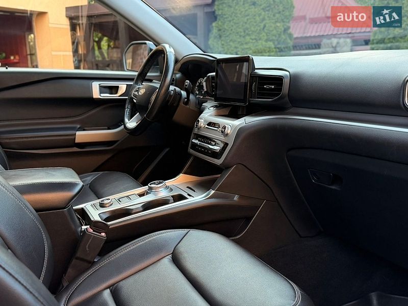 Внедорожник / Кроссовер Ford Explorer 2020 в Львове