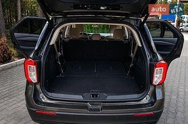 Позашляховик / Кросовер Ford Explorer 2019 в Маневичах