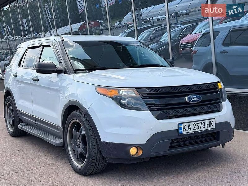 Позашляховик / Кросовер Ford Explorer 2015 в Києві