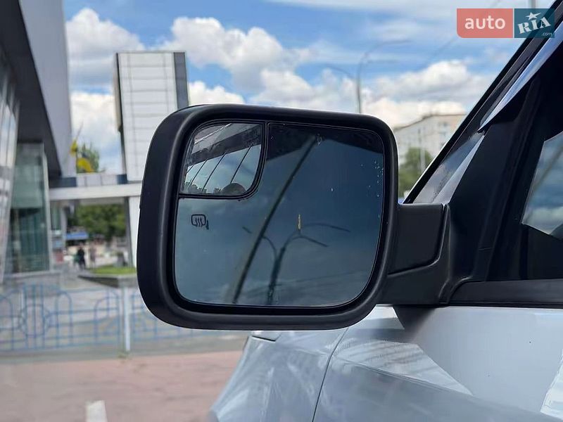 Позашляховик / Кросовер Ford Explorer 2015 в Києві