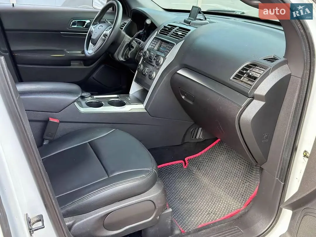 2015 Ford Explorer - мініатюра 17