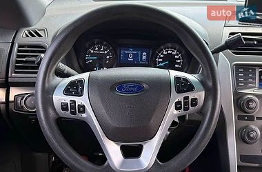 Позашляховик / Кросовер Ford Explorer 2015 в Києві
