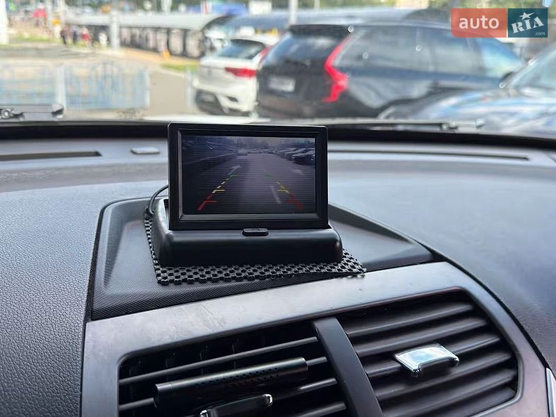 Позашляховик / Кросовер Ford Explorer 2015 в Києві
