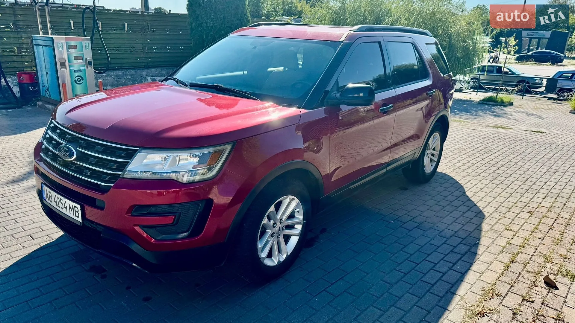 2017 Ford Explorer - мініатюра 3