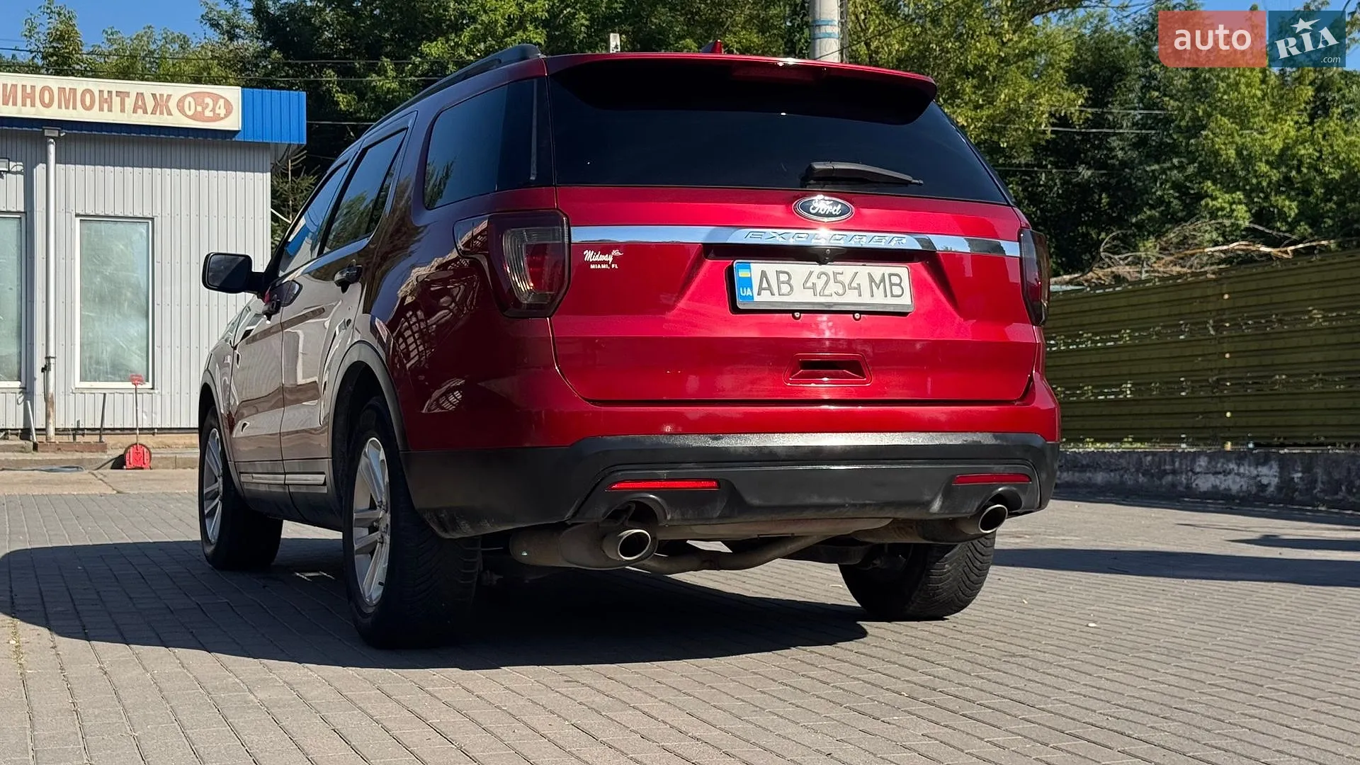 2017 Ford Explorer - мініатюра 14