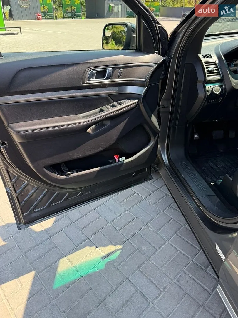 2018 Ford Explorer - мініатюра 3
