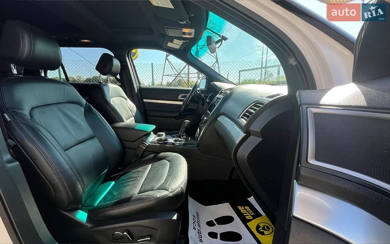 2017 Ford Explorer - мініатюра 21