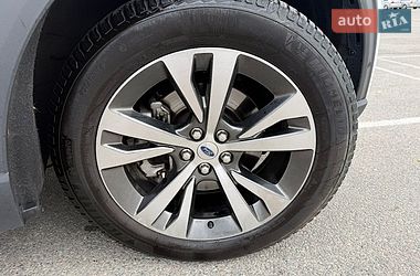 Позашляховик / Кросовер Ford Explorer 2019 в Дніпрі