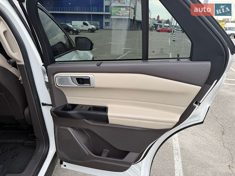 Позашляховик / Кросовер Ford Explorer 2019 в Дніпрі