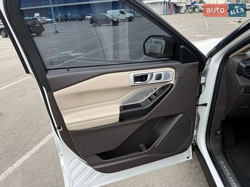 Позашляховик / Кросовер Ford Explorer 2019 в Дніпрі