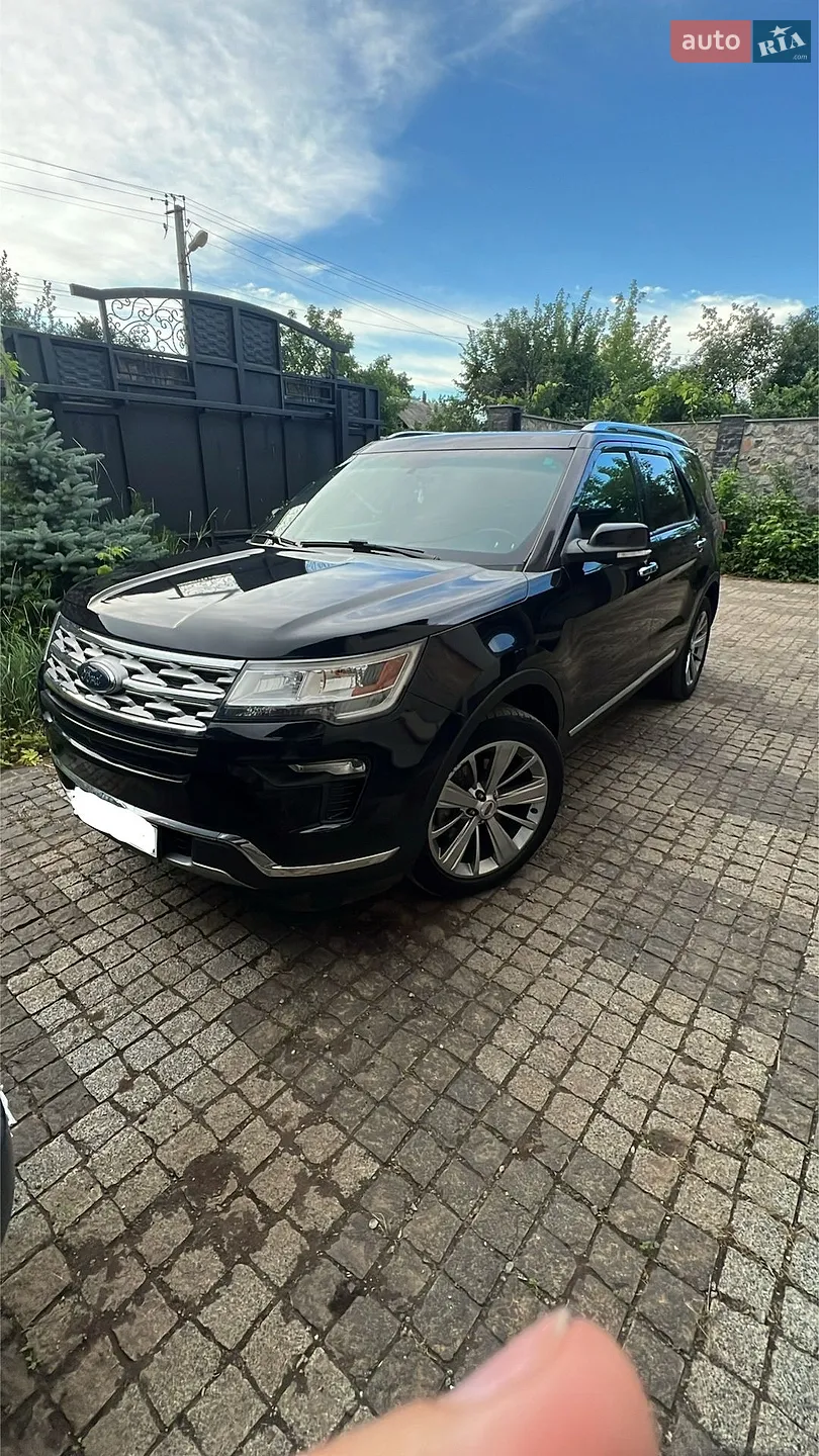 2017 Ford Explorer - фото 1
