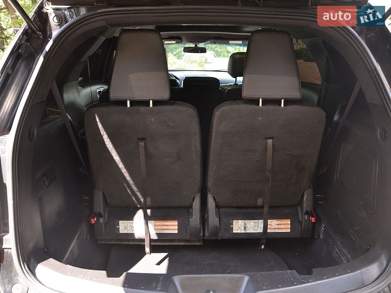 Позашляховик / Кросовер Ford Explorer 2013 в Павлограді