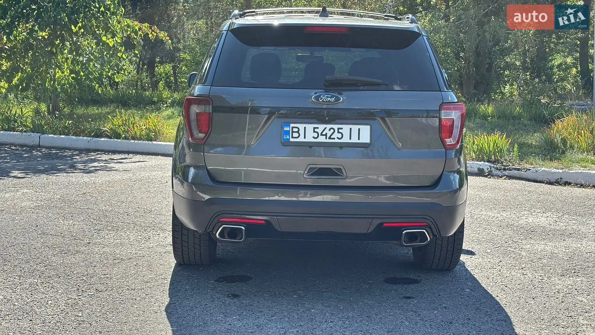 2017 Ford Explorer - мініатюра 6
