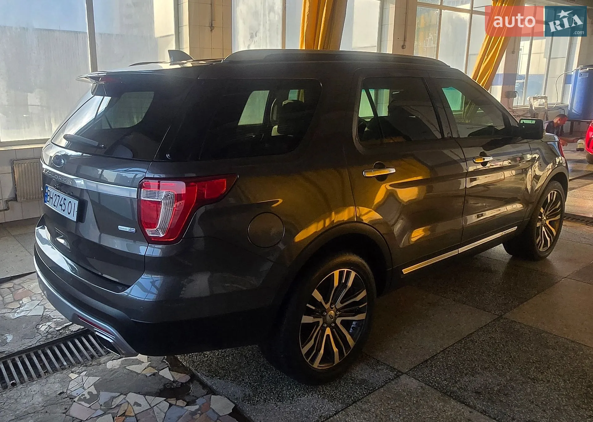2015 Ford Explorer - мініатюра 9