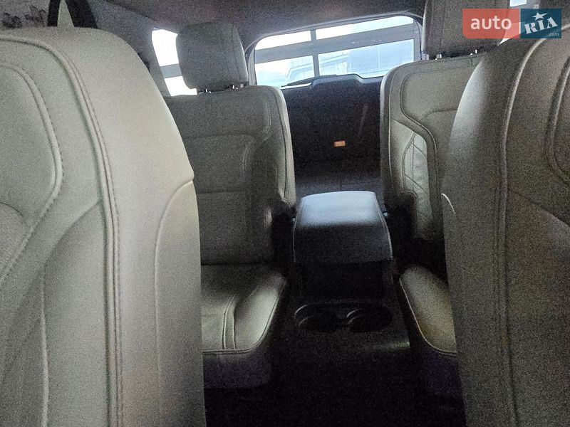 Позашляховик / Кросовер Ford Explorer 2015 в Одесі фото 31 Позашляховик / Кросовер Ford Explorer 2015 в Одесі