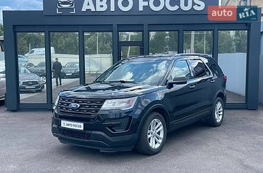 Позашляховик / Кросовер Ford Explorer 2015 в Києві