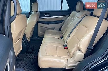 Внедорожник / Кроссовер Ford Explorer 2015 в Киеве