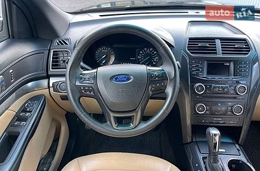 Внедорожник / Кроссовер Ford Explorer 2015 в Киеве