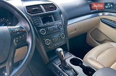Внедорожник / Кроссовер Ford Explorer 2015 в Киеве