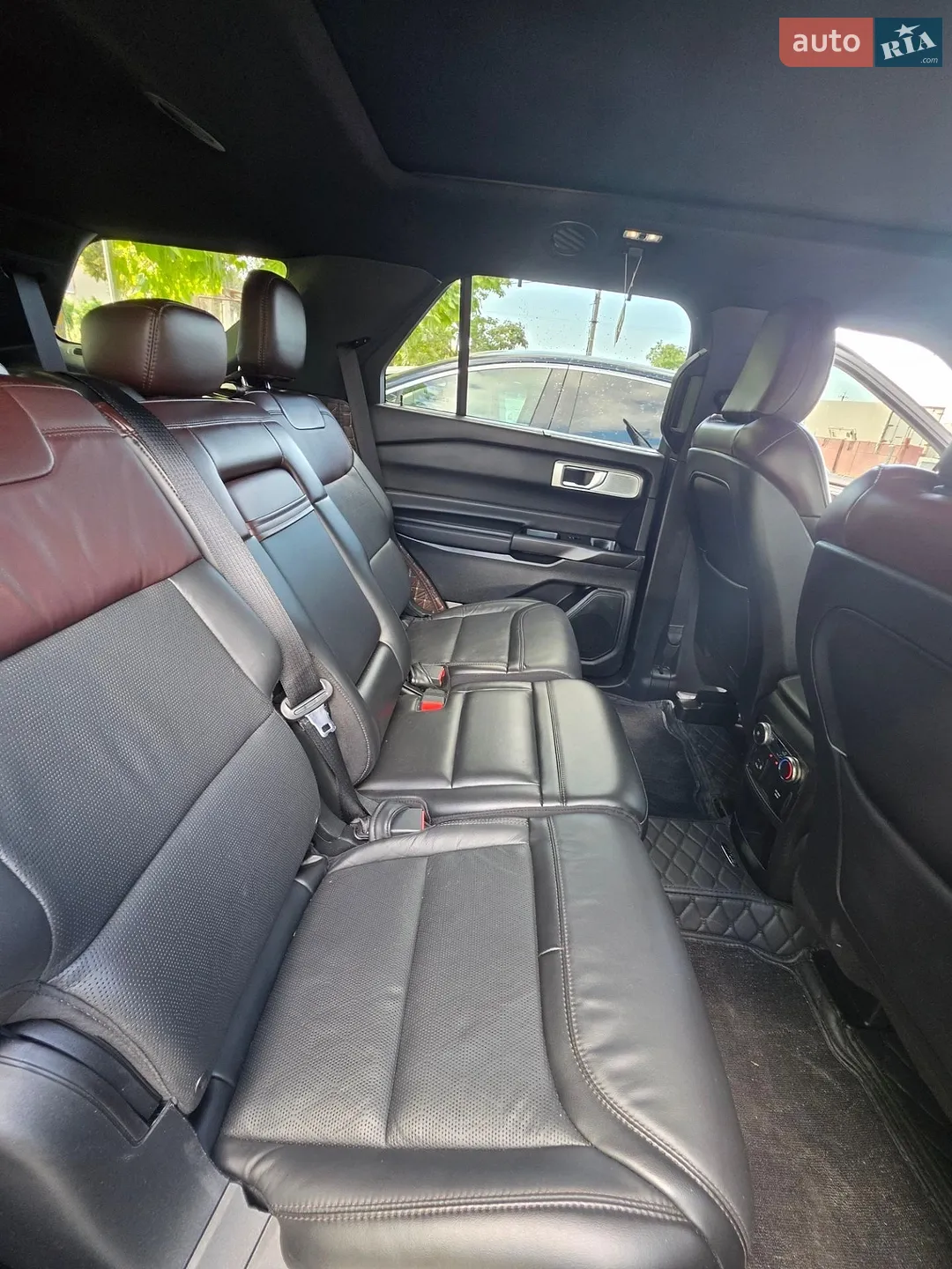 2019 Ford Explorer - мініатюра 15