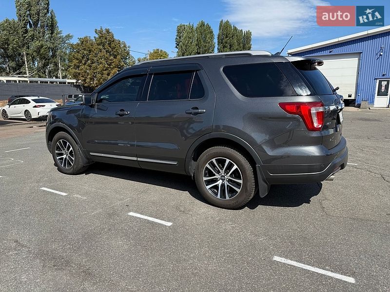 Внедорожник / Кроссовер Ford Explorer 2018 в Киеве