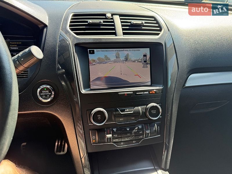 Внедорожник / Кроссовер Ford Explorer 2018 в Киеве