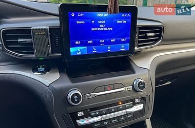 Позашляховик / Кросовер Ford Explorer 2020 в Рівному