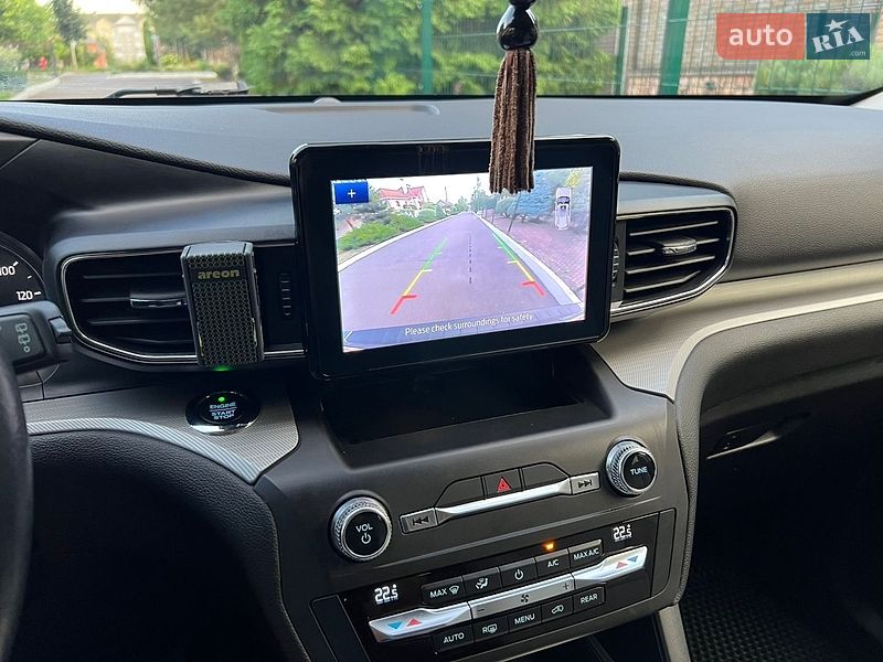 Позашляховик / Кросовер Ford Explorer 2020 в Рівному