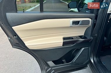Позашляховик / Кросовер Ford Explorer 2020 в Рівному