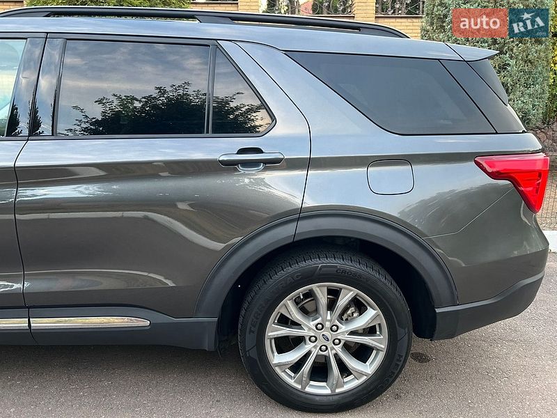 Позашляховик / Кросовер Ford Explorer 2020 в Рівному