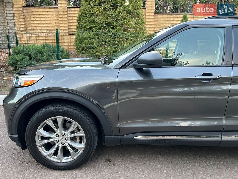 Позашляховик / Кросовер Ford Explorer 2020 в Рівному